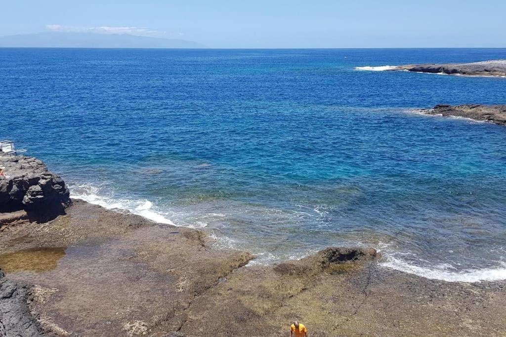 Sunset Haven: Amazing Apartment with Relaxing Ambiance and Scenic Views Costa Adeje  Exterior photo